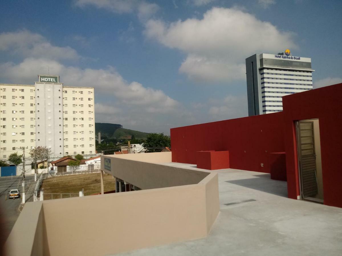 Pousada Nossa Casa Aparecida  Buitenkant foto
